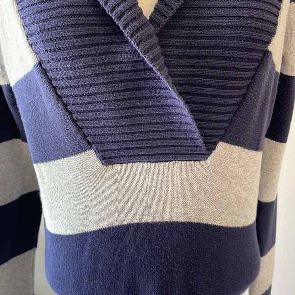 Banana Republic woman’s bold striped sweater 100% cotton Shawl collar Med - Picture 6 of 12